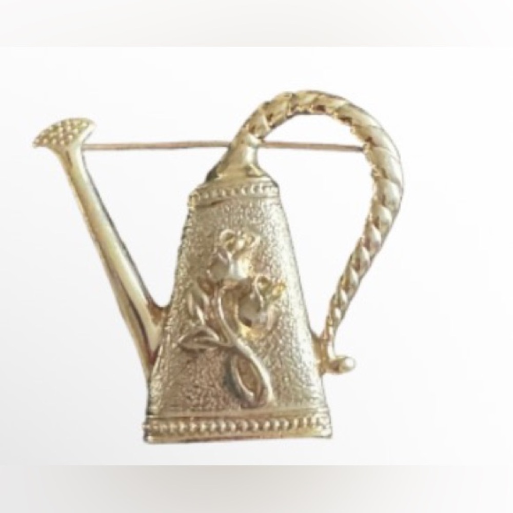 garden watering can brooch stamped Gerry's